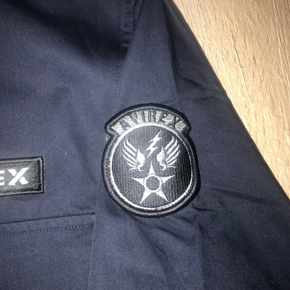 Avirex Shirt Men's Medium Core Short Sleeve Military Officer Navy Blue Patches - Picture 4 of 5